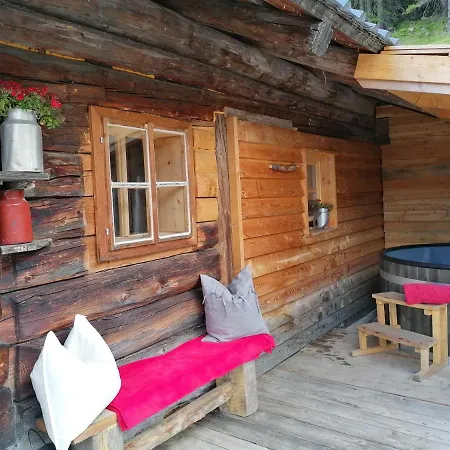 Ampferkaralm Huette * Forstau (Salzburg)
