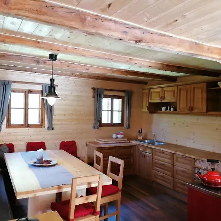 Ampferkaralm Huette