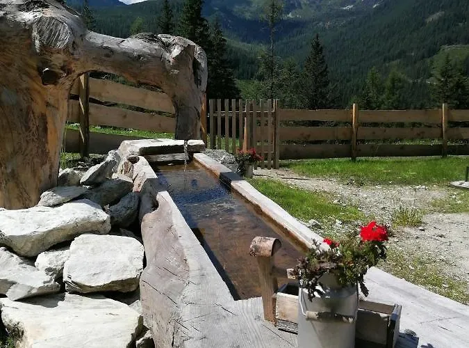 Ampferkaralm Huette *