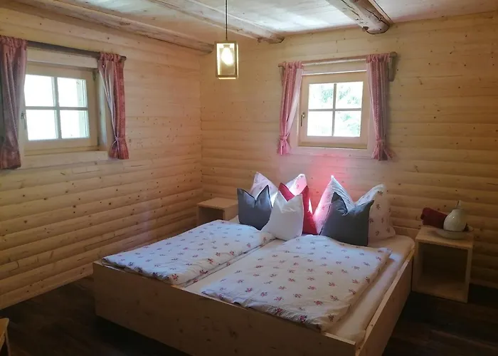 Ampferkaralm Huette * فورستاو